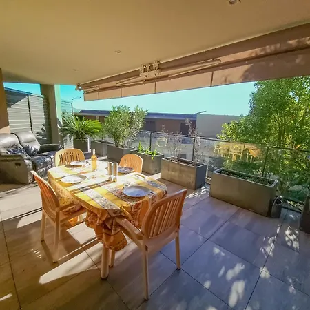 Infinity - Les Cles De L'esterel *