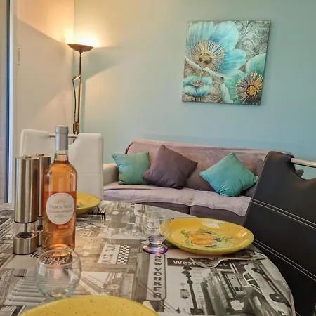 Infinity - Les Cles De L'esterel